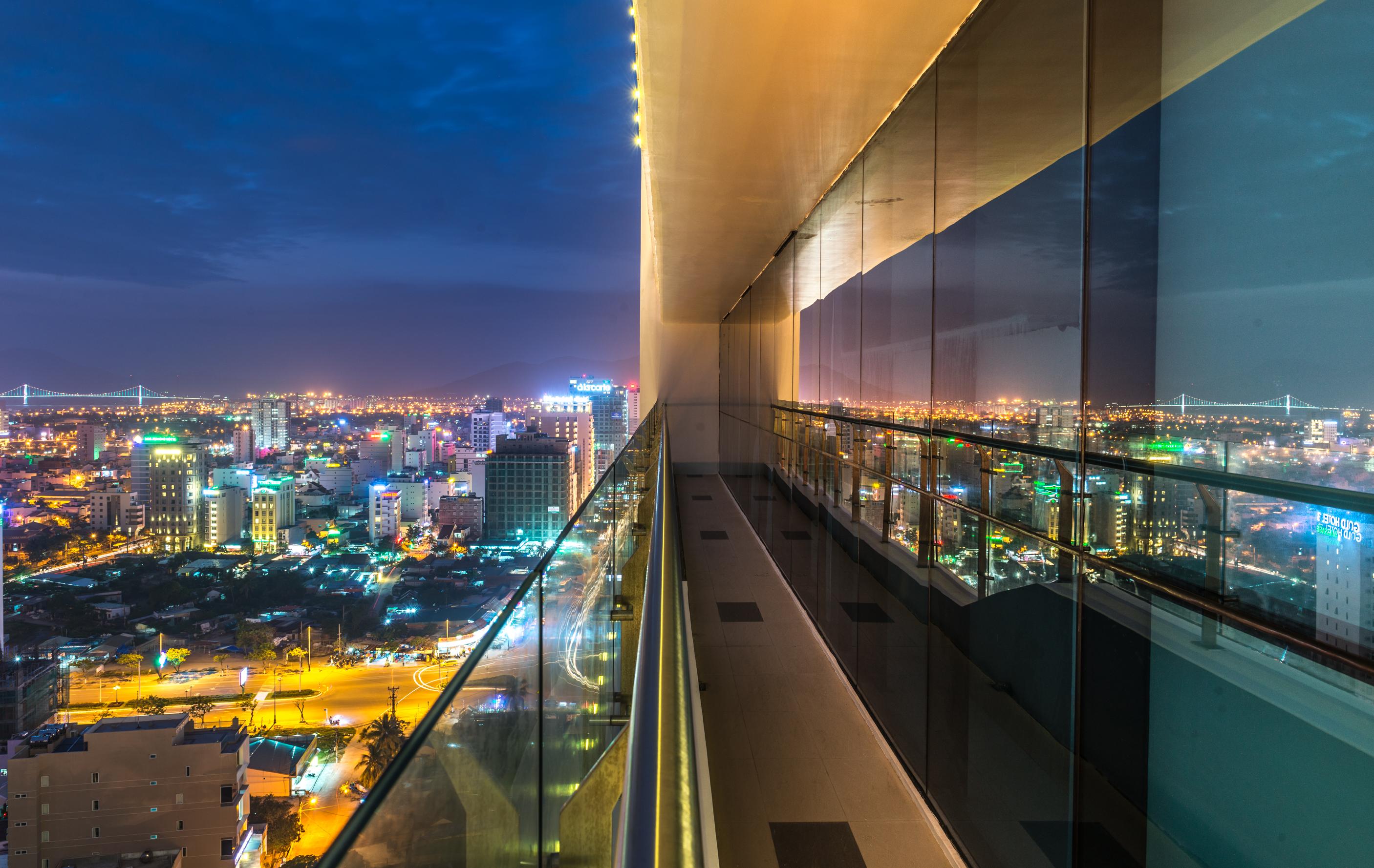 Grand Tourane Hotel Da Nang Bagian luar foto