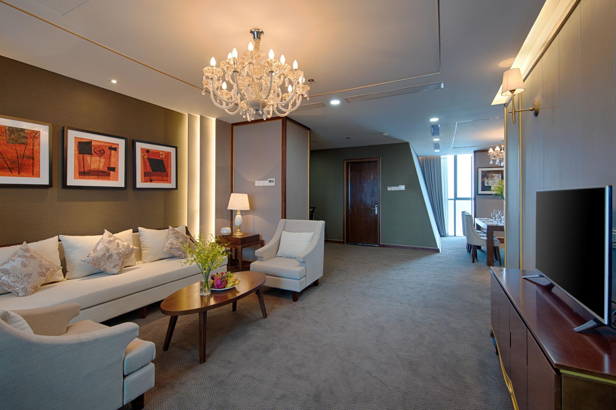 Grand Tourane Hotel Da Nang Bagian luar foto